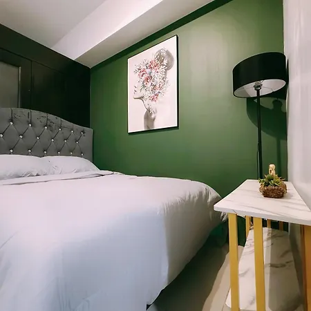 Greenwoods Suites At Jazz Residences Makati